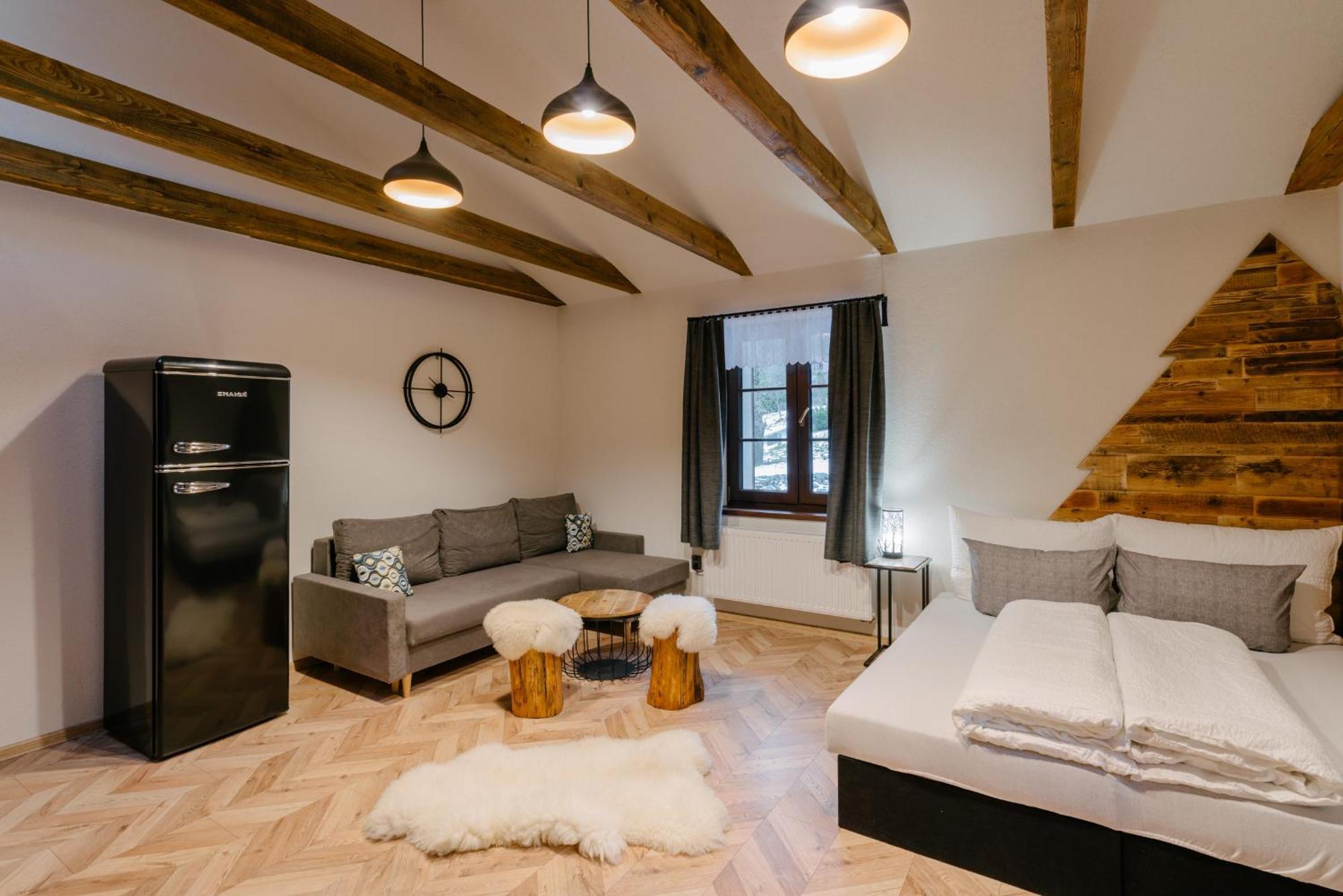 Kamenna Stran Apartman Metylovice Kültér fotó